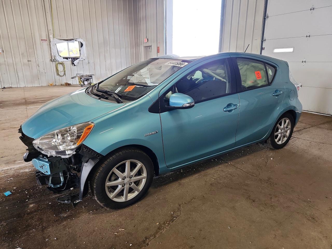 JTDKDTB31D1046930 · 2013 TOYOTA PRIUS C