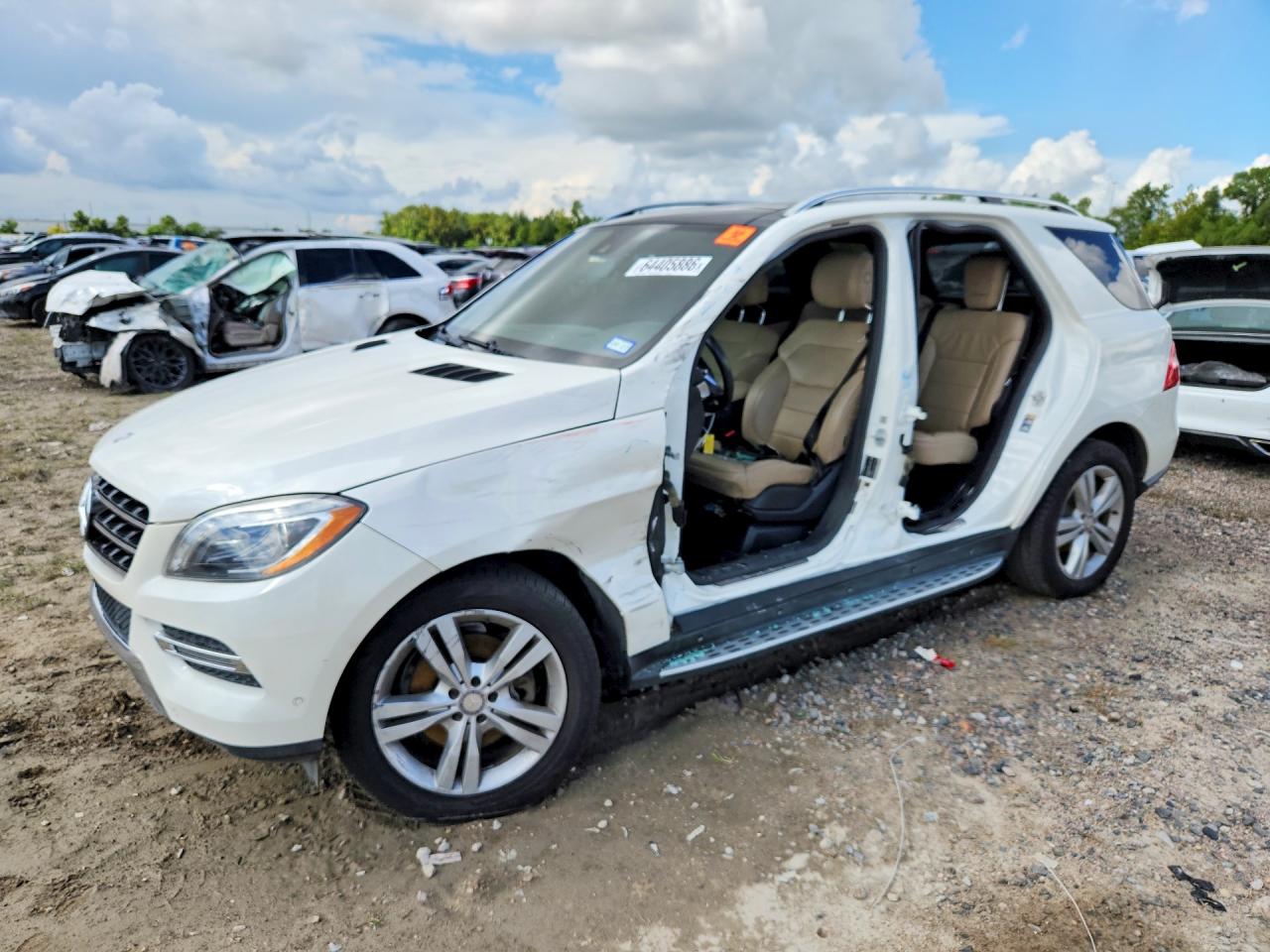 4JGDA5HB9EA429586 · 2014 MERCEDES-BENZ ML