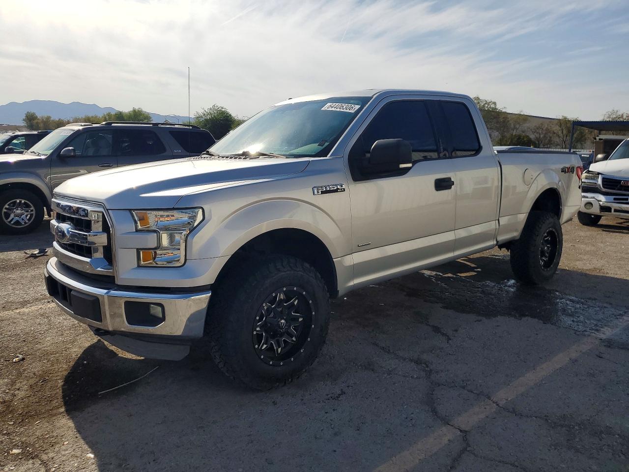 1FTEX1EP8FKD68663 · 2015 FORD F150