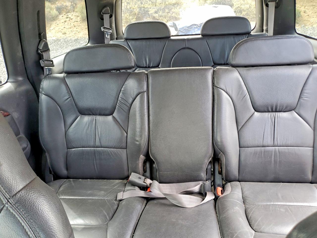 1B4HS28Z9YF288683 · 2000 DODGE DURANGO · 10/13