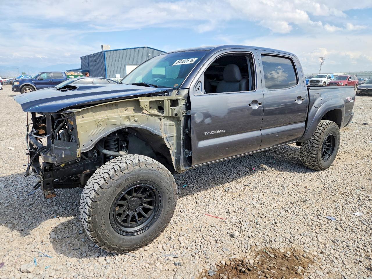3TMLU4EN2DM105011 · 2013 TOYOTA TACOMA