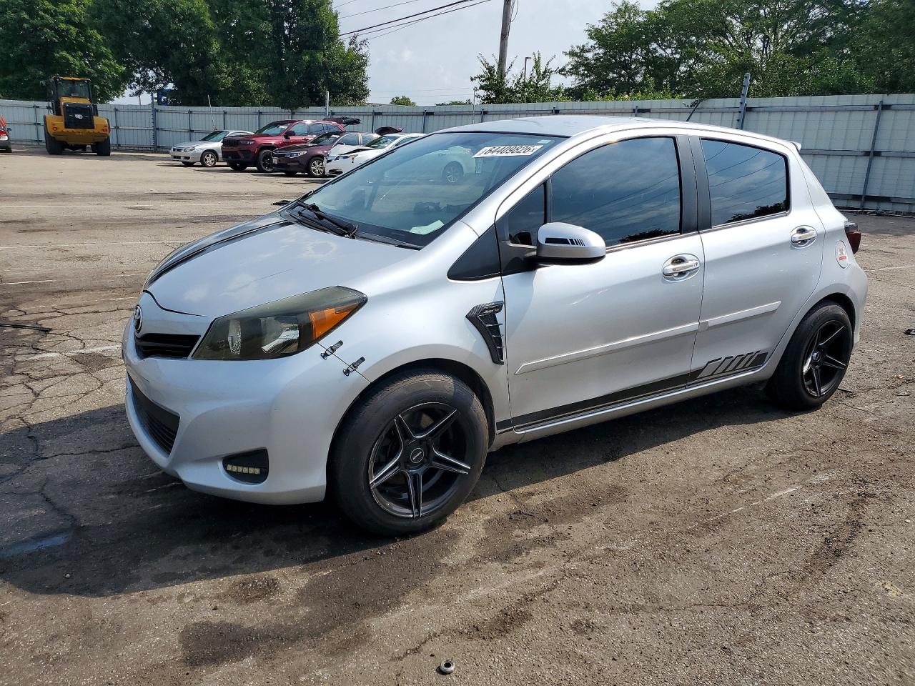 JTDKTUD33CD514109 · 2012 TOYOTA YARIS