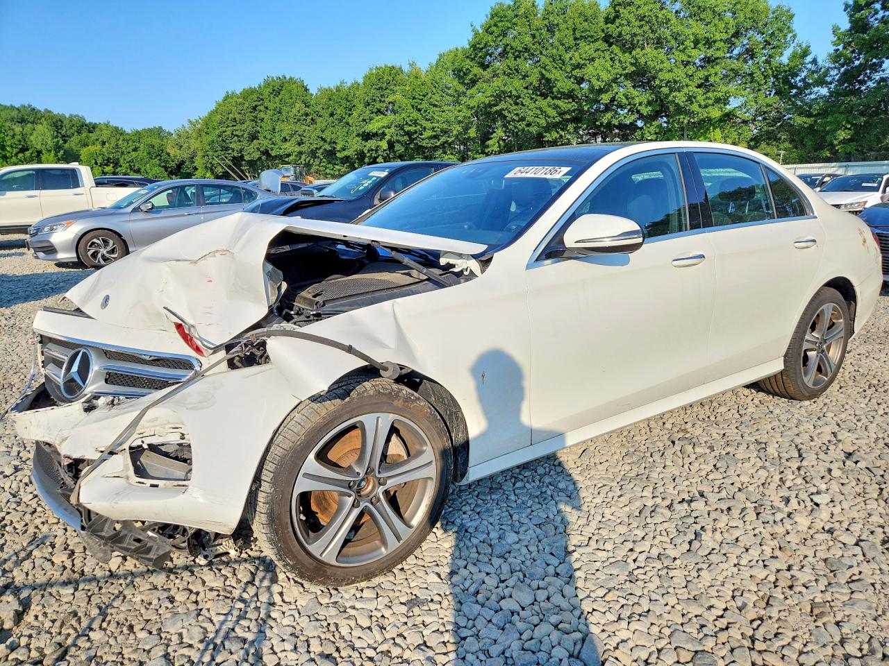 WDDZF4KB9KA615774 · 2019 MERCEDES-BENZ E