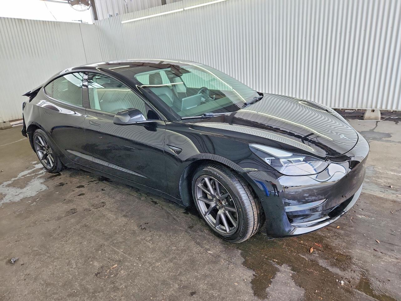 5YJ3E1EB2NF286960 · 2022 TESLA MODEL 3 · 4/12