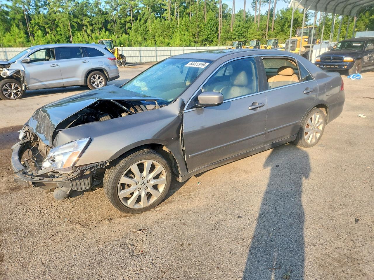 1HGCM66577A081558 · 2007 HONDA ACCORD