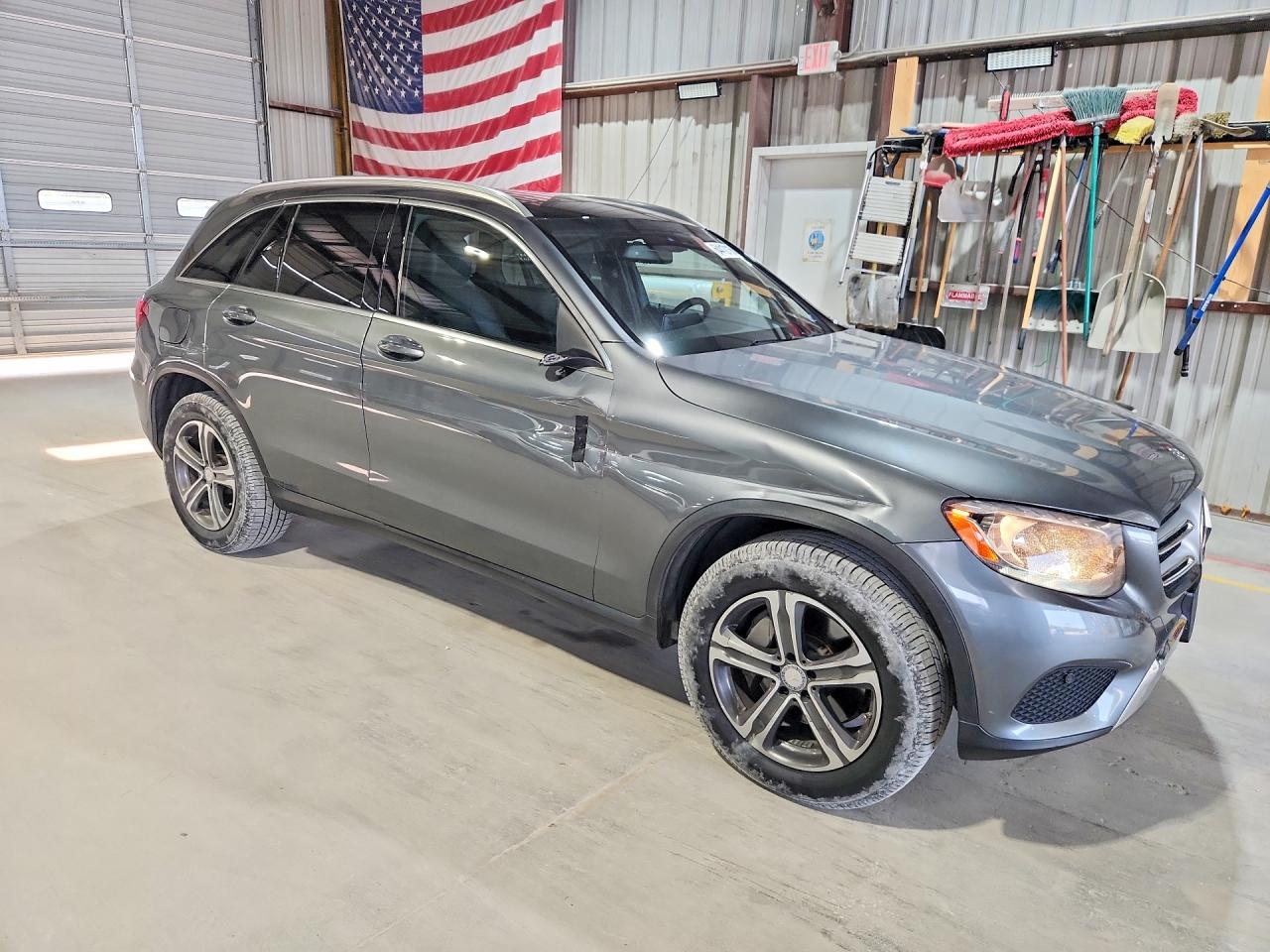 WDC0G4KB0GF106273 · 2016 MERCEDES-BENZ GLC · 4/13