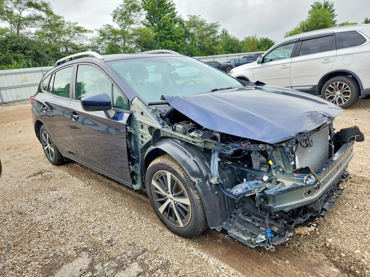 4S3GTAD69M3708245 · 2021 SUBARU IMPREZA · 4/13
