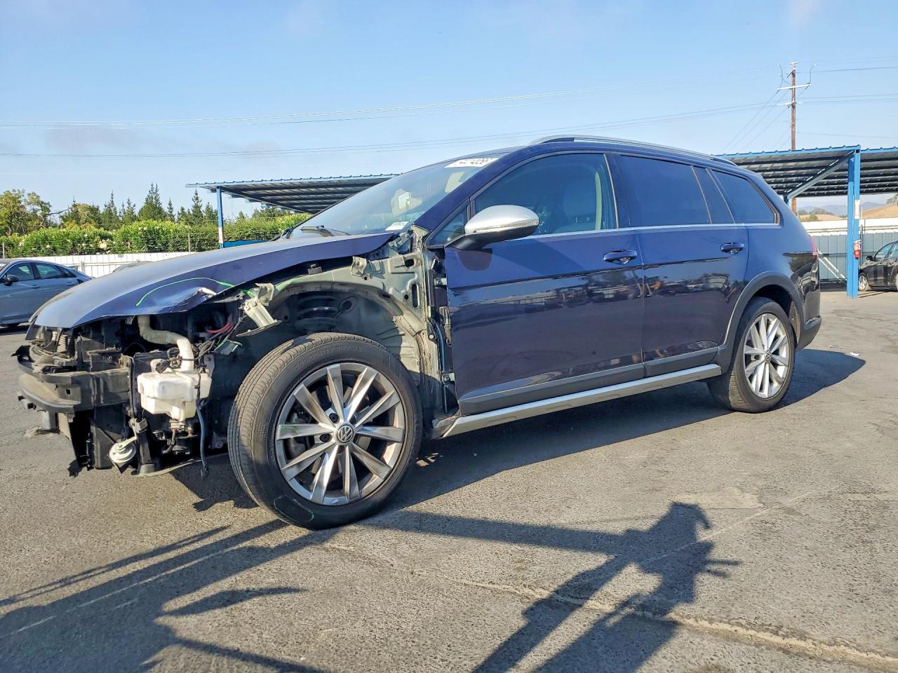 3VWH17AU0HM521865 · 2017 VOLKSWAGEN GOLF ALLTRACK