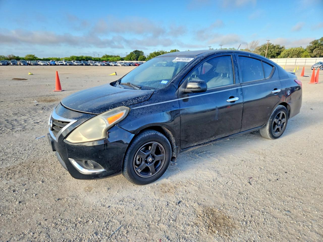 3N1CN7AP6HL892274 · 2017 NISSAN VERSA