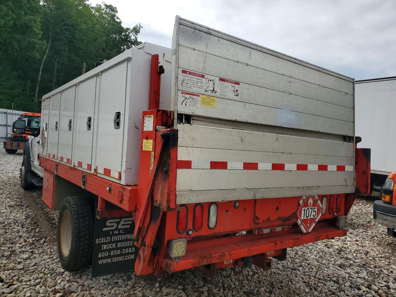 1FDUF5HT5LEE46174 · 2020 FORD F550 · 2/12