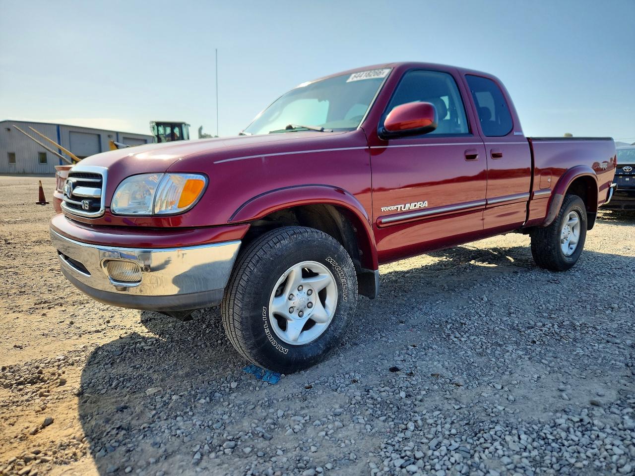 5TBBT4819YS065600 · 2000 TOYOTA TUNDRA
