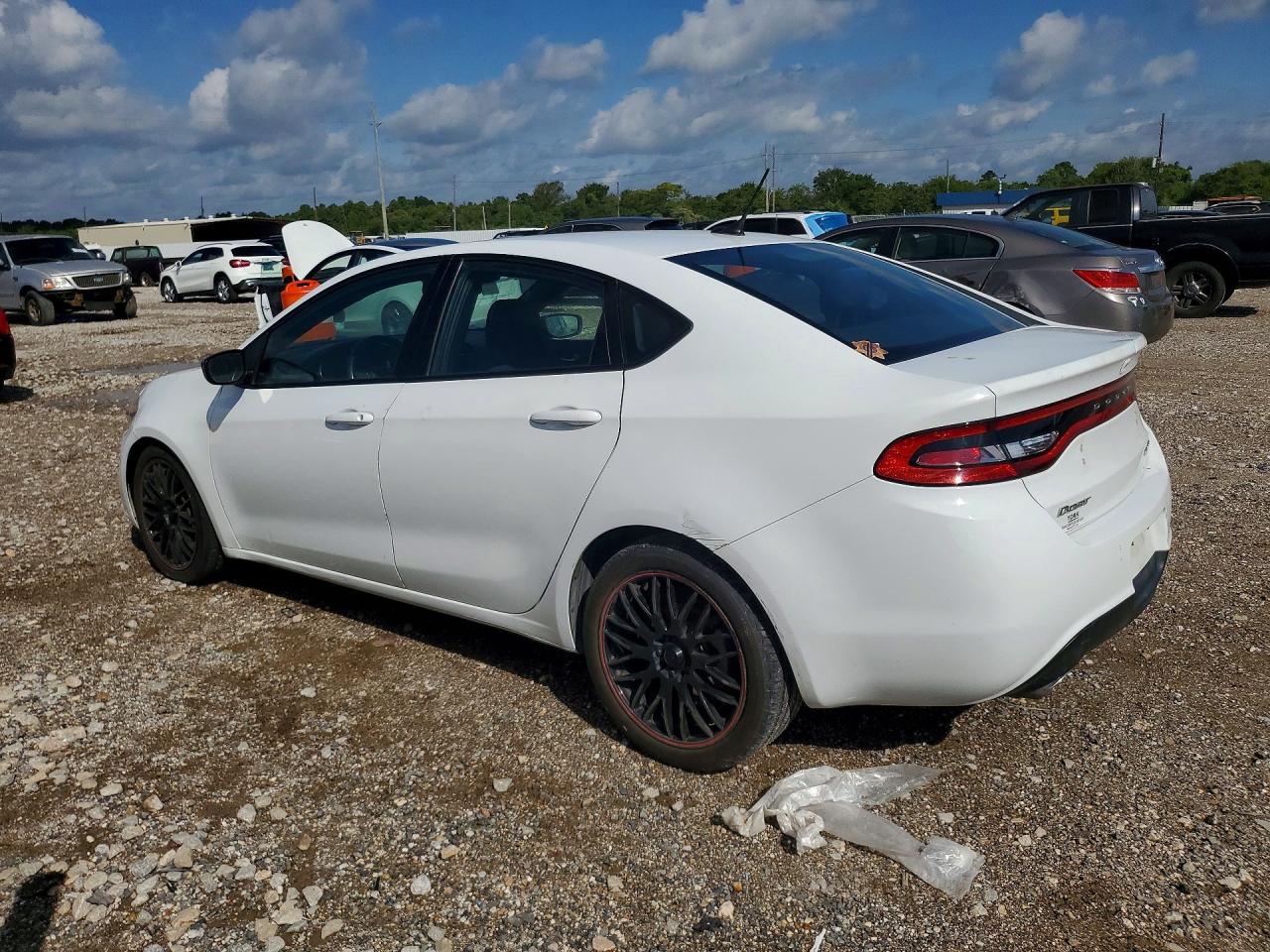 1C3CDFBB1FD378689 · 2015 DODGE DART · 2/12