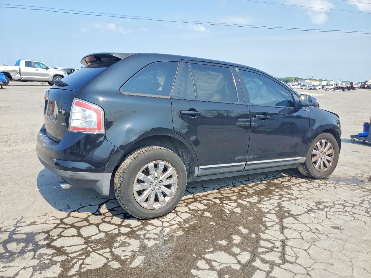 2FMDK39C87BB31627 · 2007 FORD EDGE · 3/14
