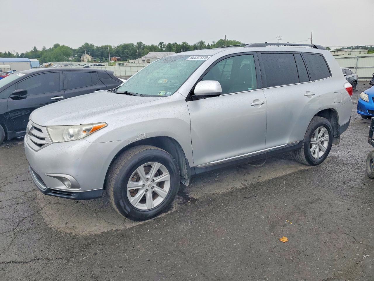 5TDBK3EH9DS199068 · 2013 TOYOTA HIGHLANDER