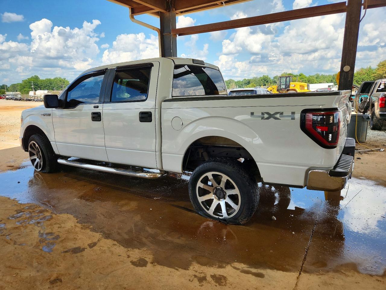 1FTEW1E85AFA15343 · 2010 FORD F150 · 2/12