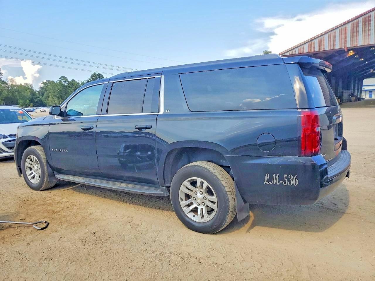 1GNSCHKC4LR304865 · 2020 CHEVROLET SUBURBAN · 2/13