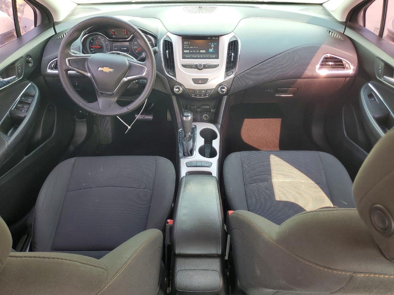 1G1BC5SM6H7155726 · 2017 CHEVROLET CRUZE · 8/13
