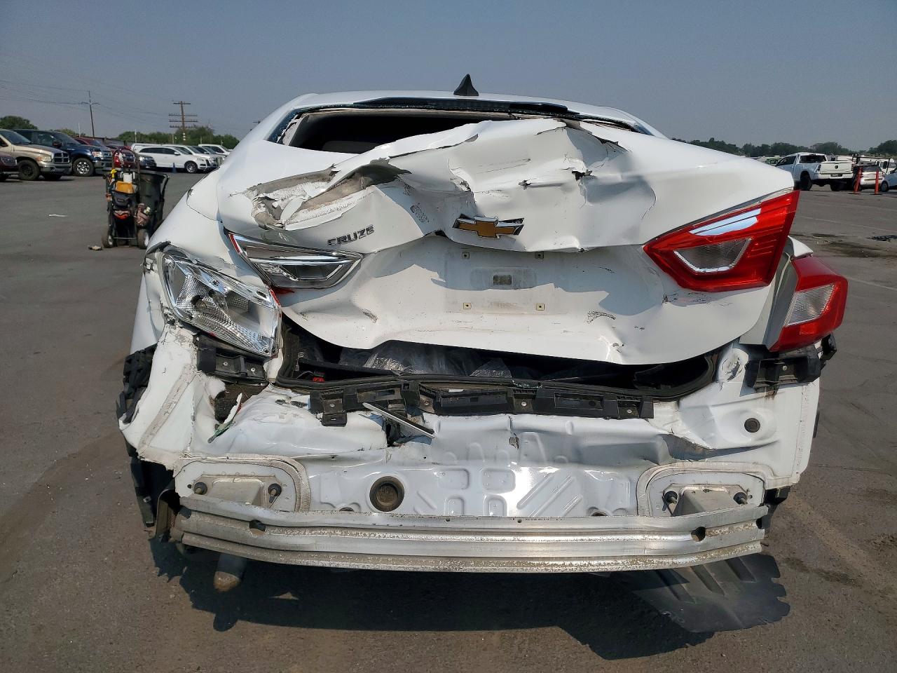 1G1BC5SM6H7155726 · 2017 CHEVROLET CRUZE · 6/13