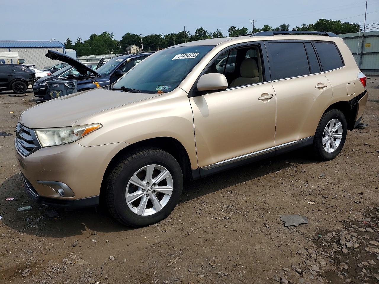 5TDBK3EH1BS042518 · 2011 TOYOTA HIGHLANDER