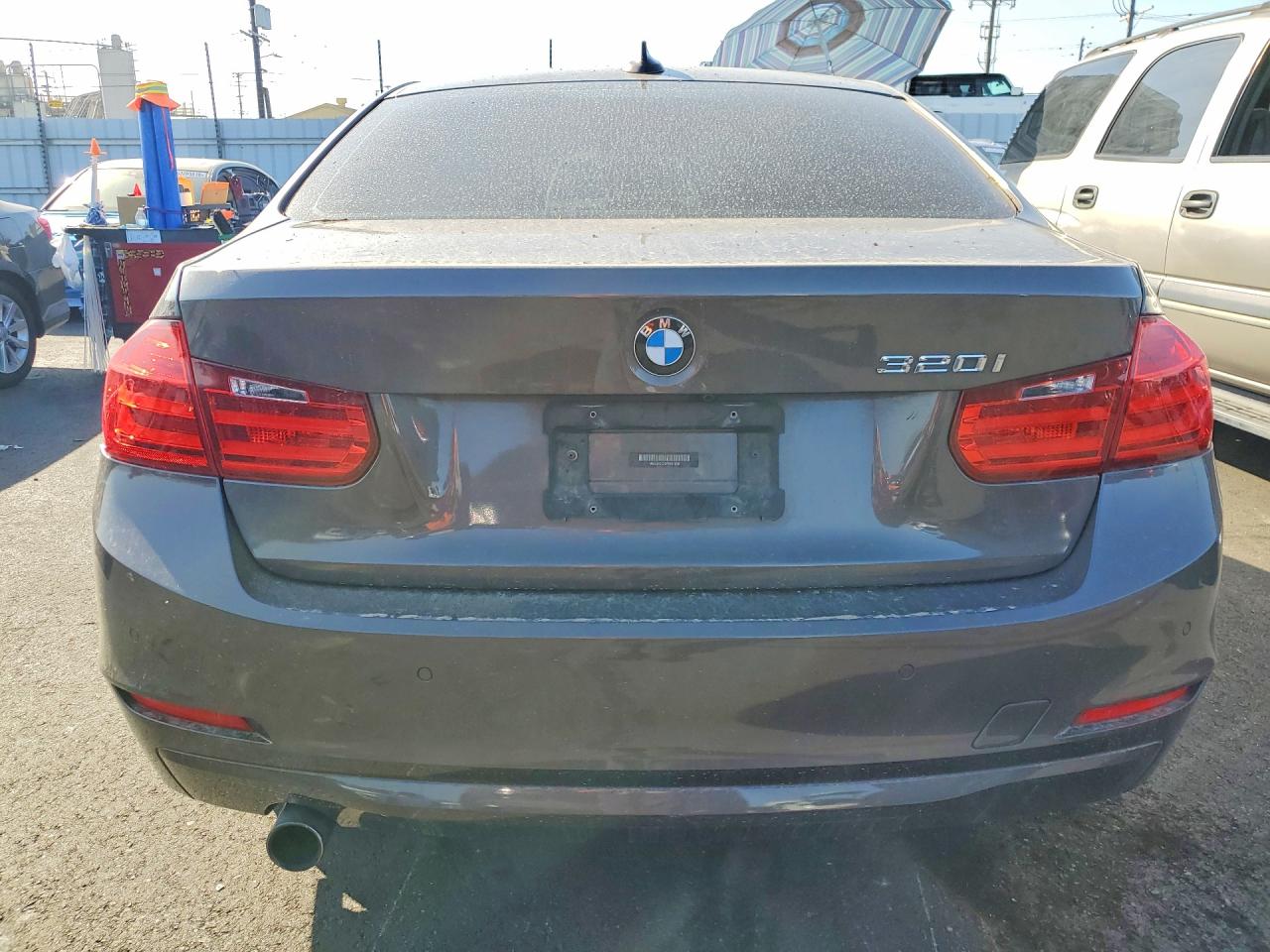 WBA3B1C50FP831838 · 2015 BMW 320 · 6/12