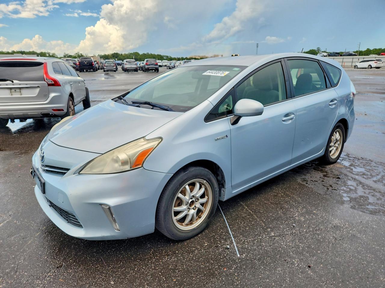 2013 TOYOTA PRIUS V