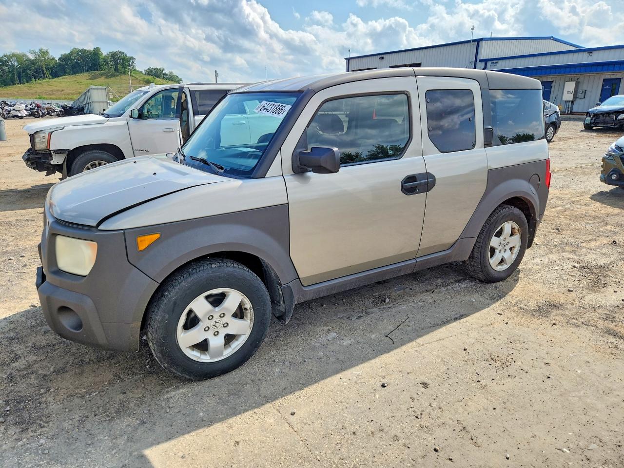 5J6YH28514L004015 · 2004 HONDA ELEMENT