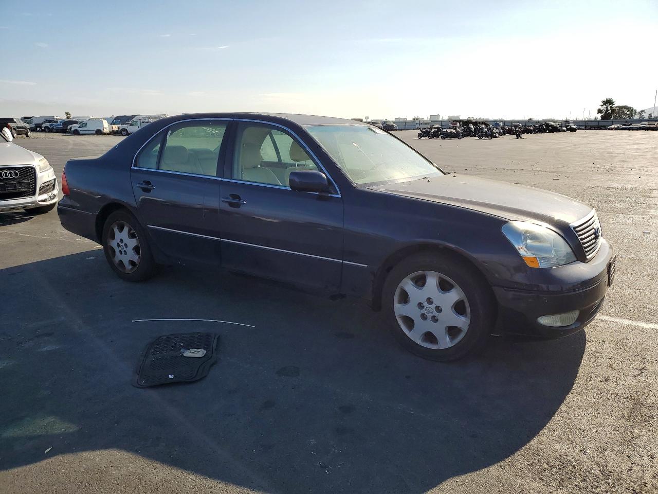 JTHBN30FX30115398 · 2003 LEXUS LS · 4/11