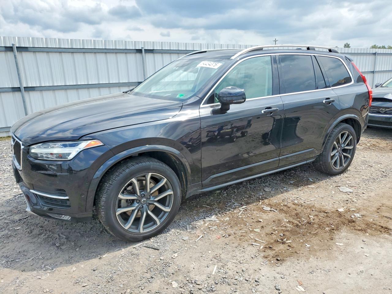 2019 VOLVO XC90