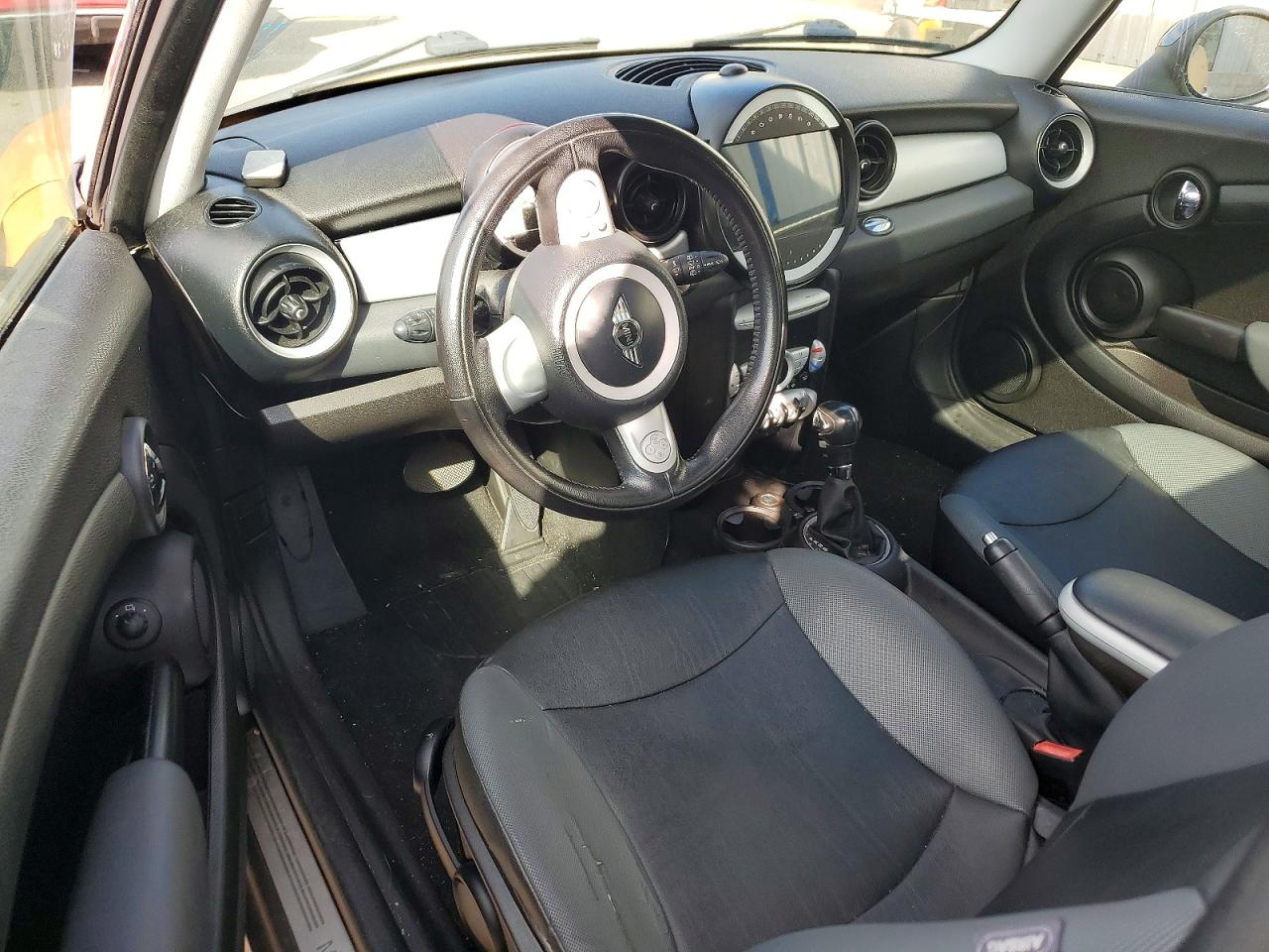 WMWMF33529TW79562 · 2009 MINI COOPER · 8/12