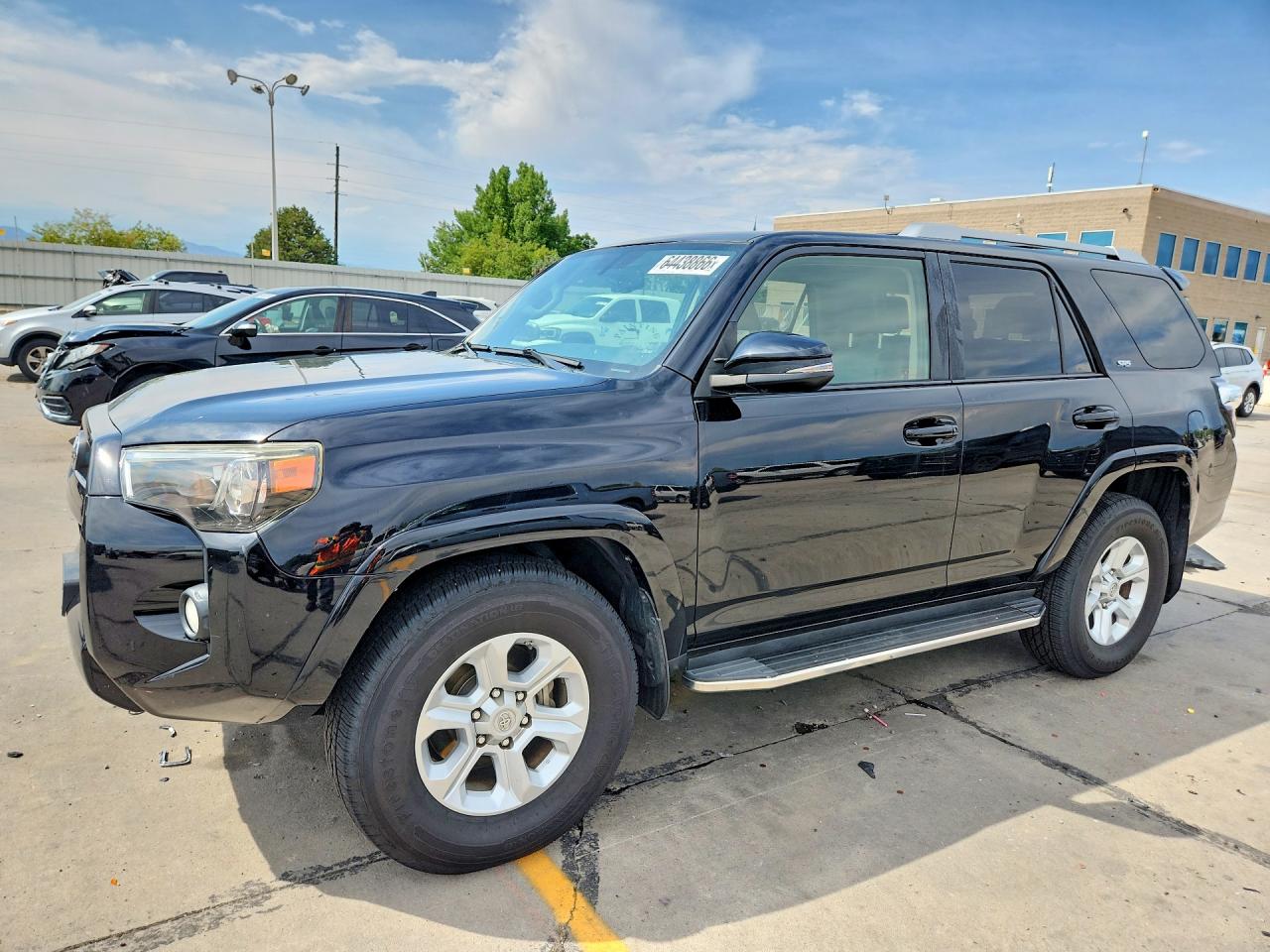 JTEZU5JRXH5154702 · 2017 TOYOTA 4RUNNER