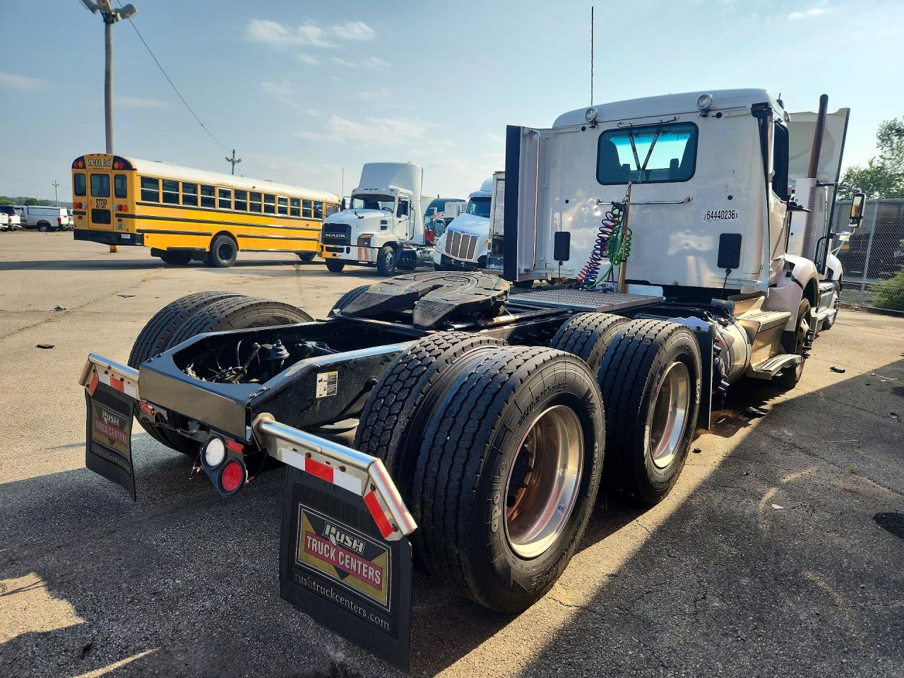1XPBDP9X4TD798911 · 2026 PETERBILT 579 · 3/13