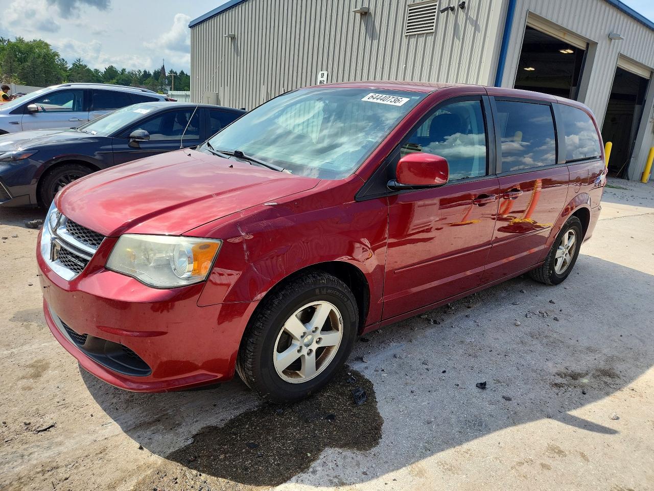 2D4RN3DG9BR700791 · 2011 DODGE GRAND CARAVAN