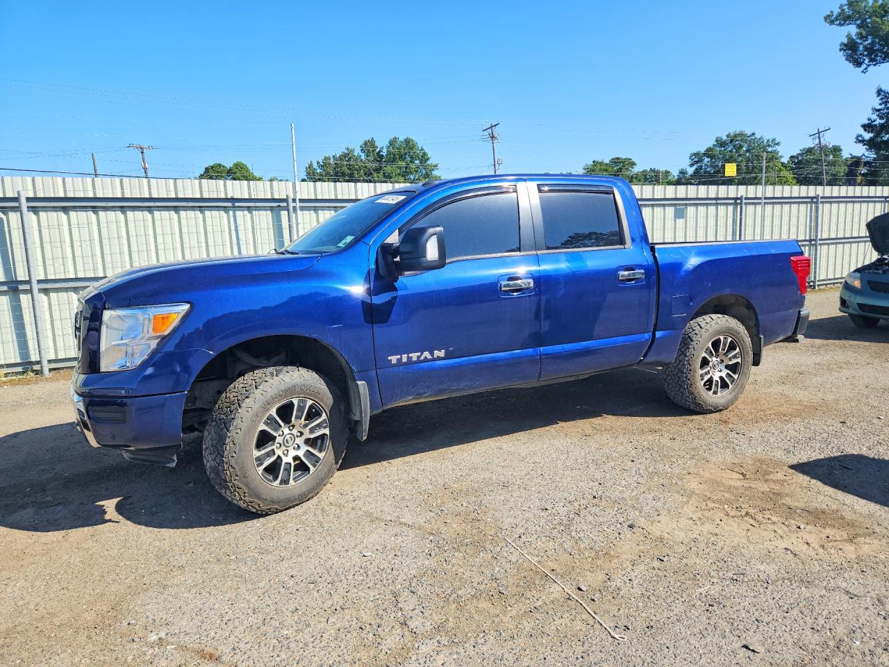 1N6AA1ED2MN505482 · 2021 NISSAN TITAN