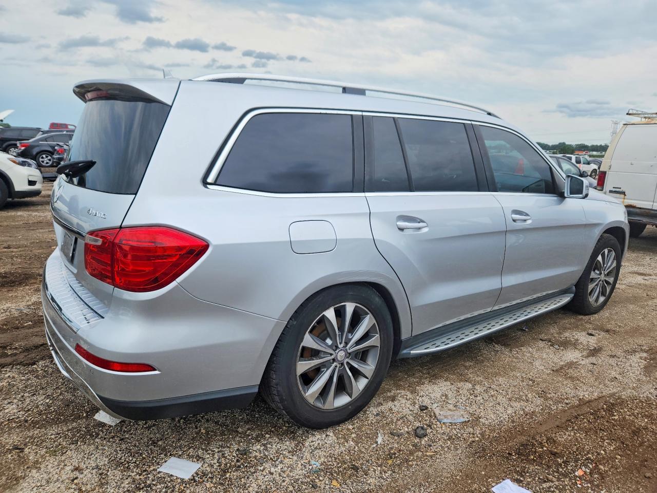 4JGDF7CE9DA249747 · 2013 MERCEDES-BENZ GL · 3/13
