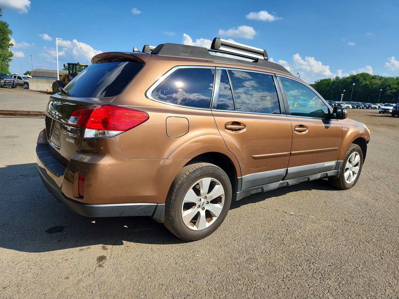 4S4BRBKC9C3250613 · 2012 SUBARU OUTBACK · 3/13