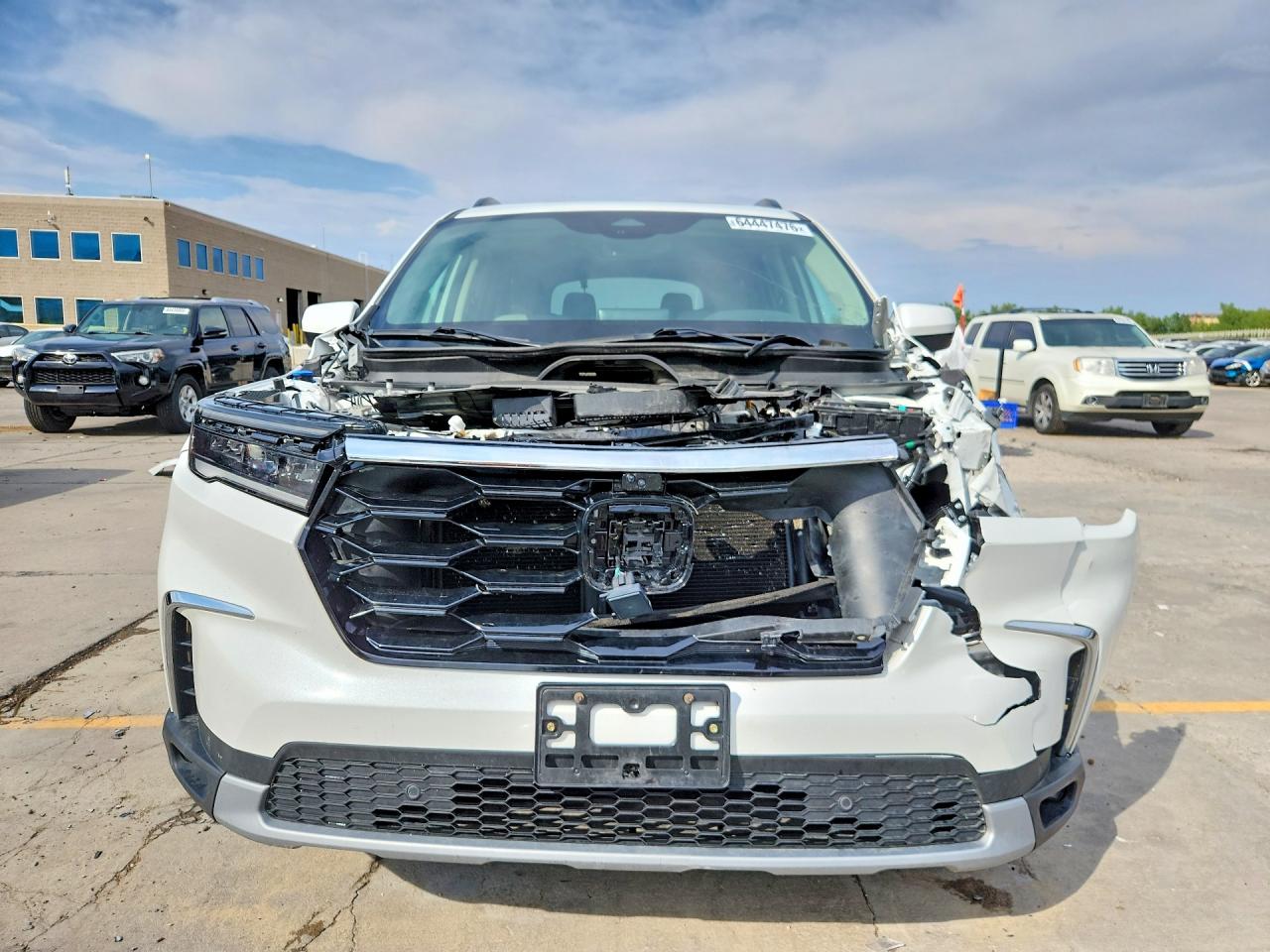 5FNYG1H81PB001510 · 2023 HONDA PILOT · 5/14