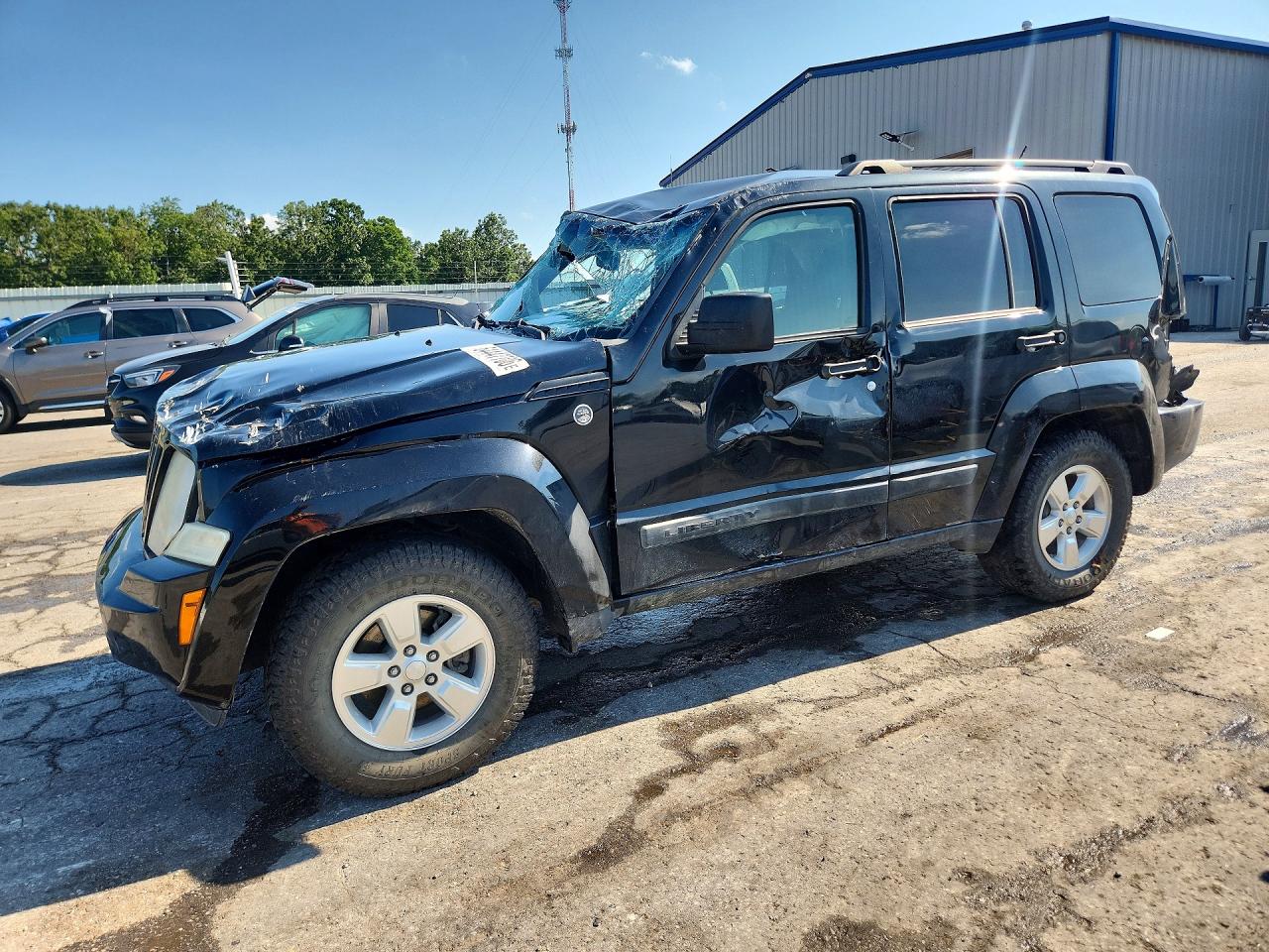 1C4PJMAK9CW154260 · 2012 JEEP LIBERTY