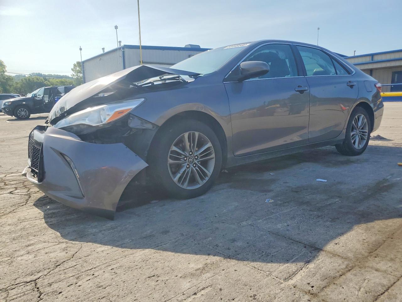 4T1BF1FK3HU712606 · 2017 TOYOTA CAMRY