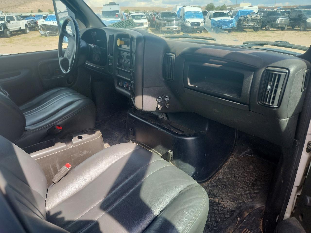 1GDK7C1397F419126 · 2007 GMC C7500 · 8/12