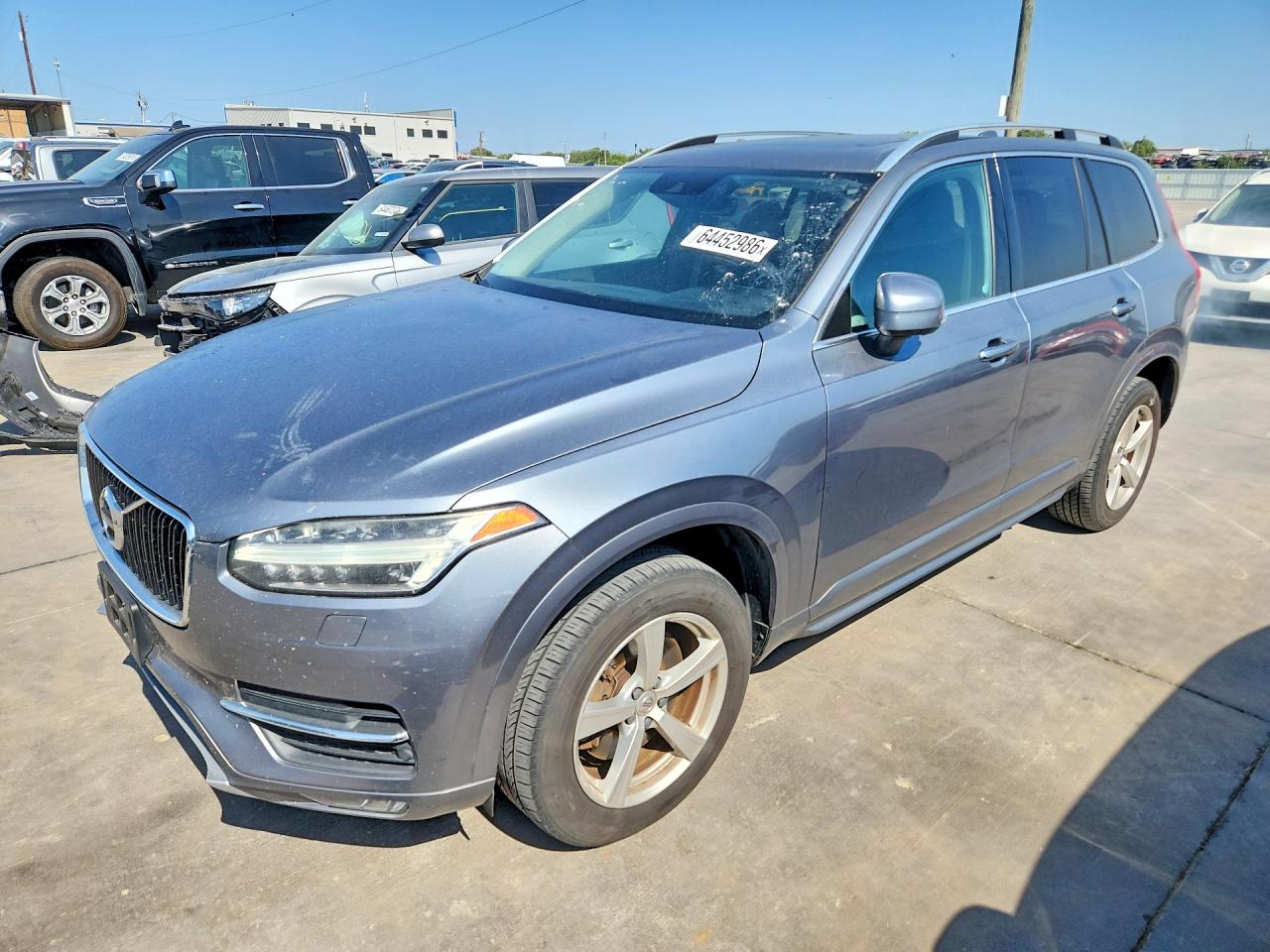 YV4102KK2H1138480 · 2017 VOLVO XC90