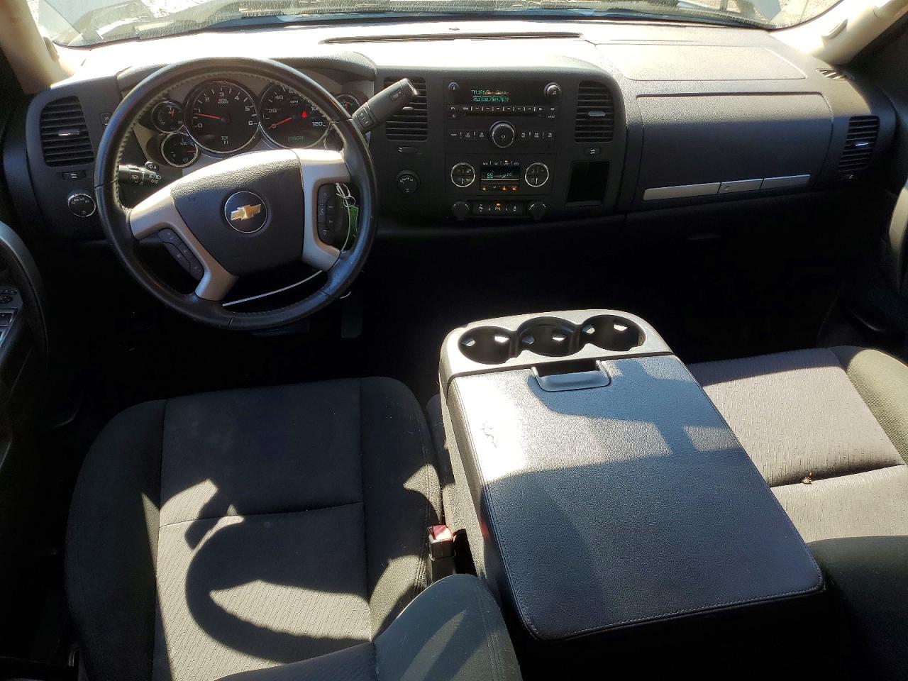 1GCRKSE78DZ132427 · 2013 CHEVROLET SILVERADO · 8/12