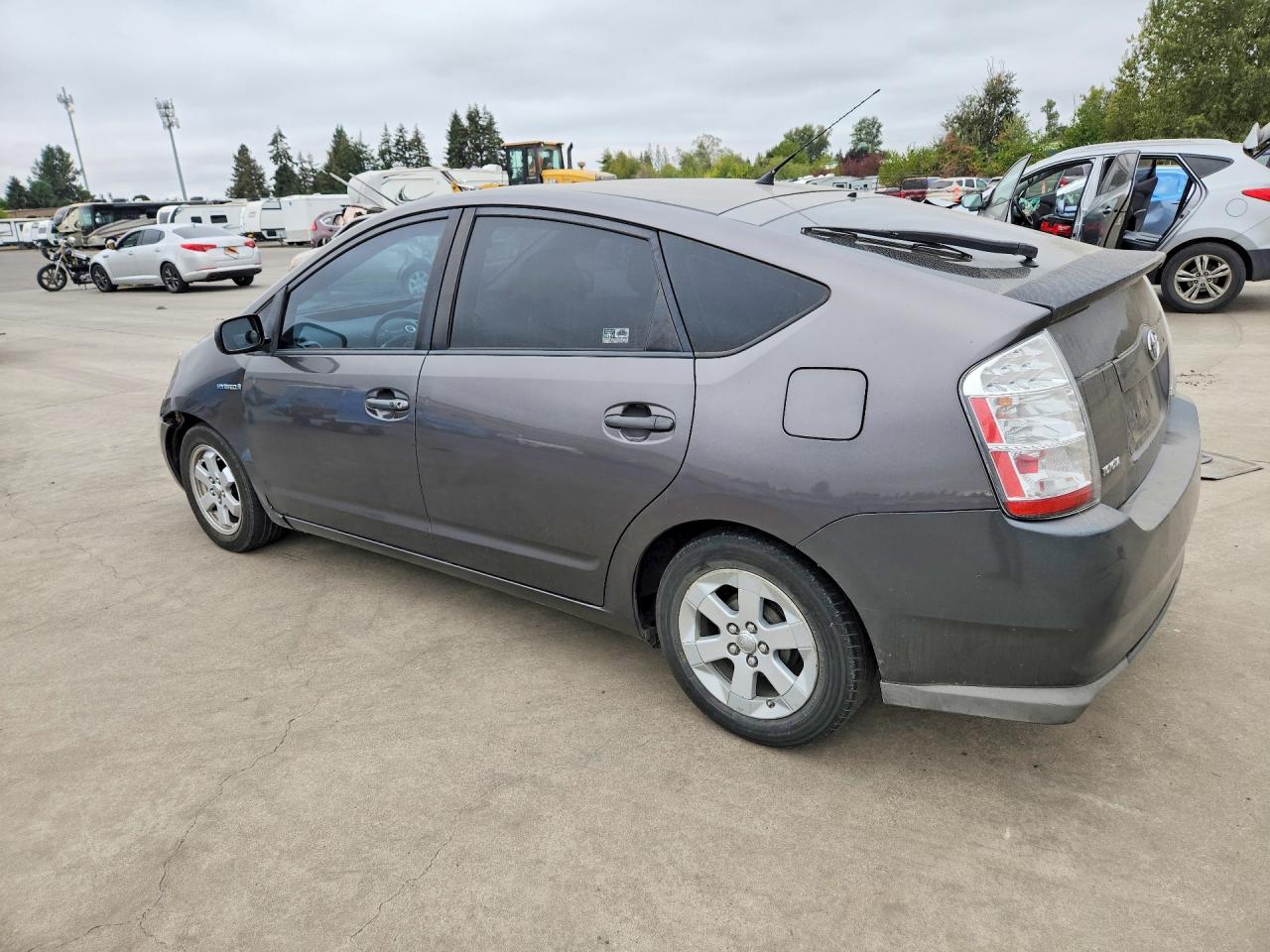 JTDKB20U973291415 · 2007 TOYOTA PRIUS · 2/12