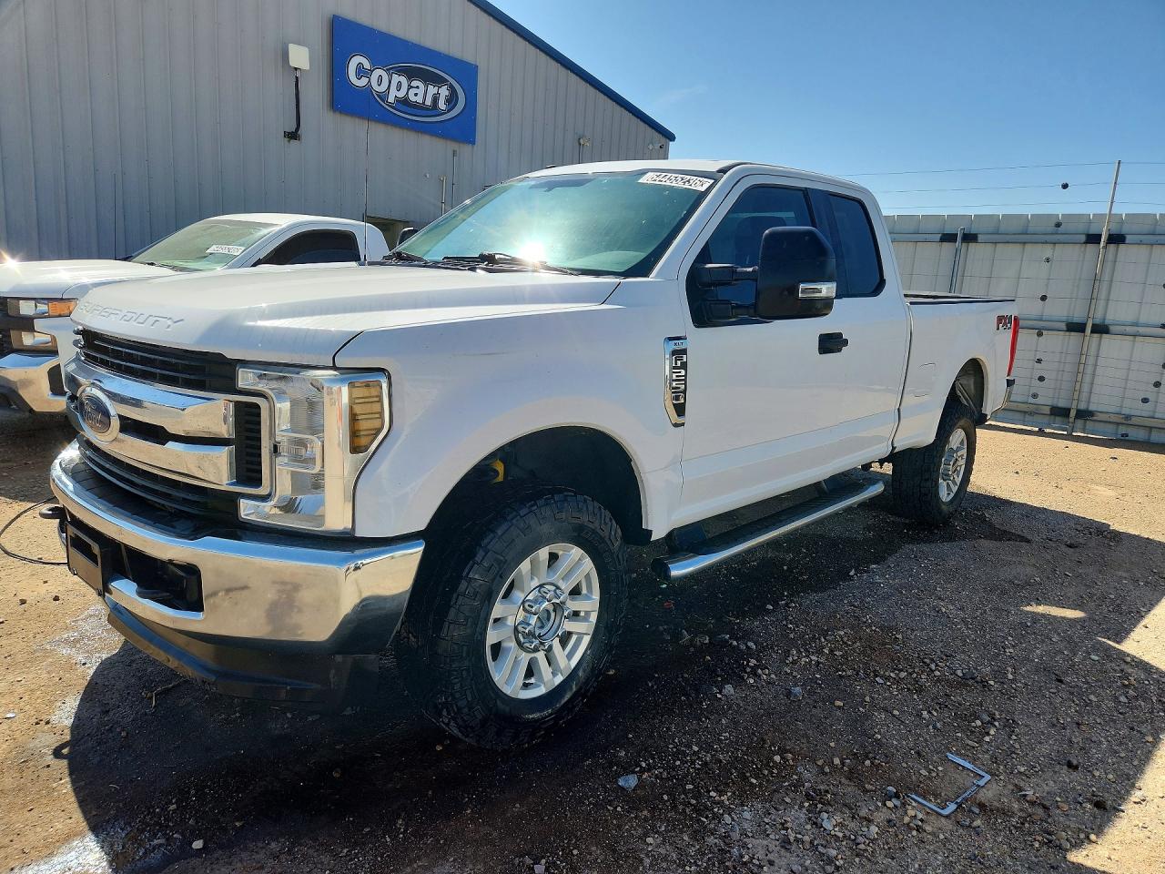 1FT7X2B69KEE68497 · 2019 FORD F250