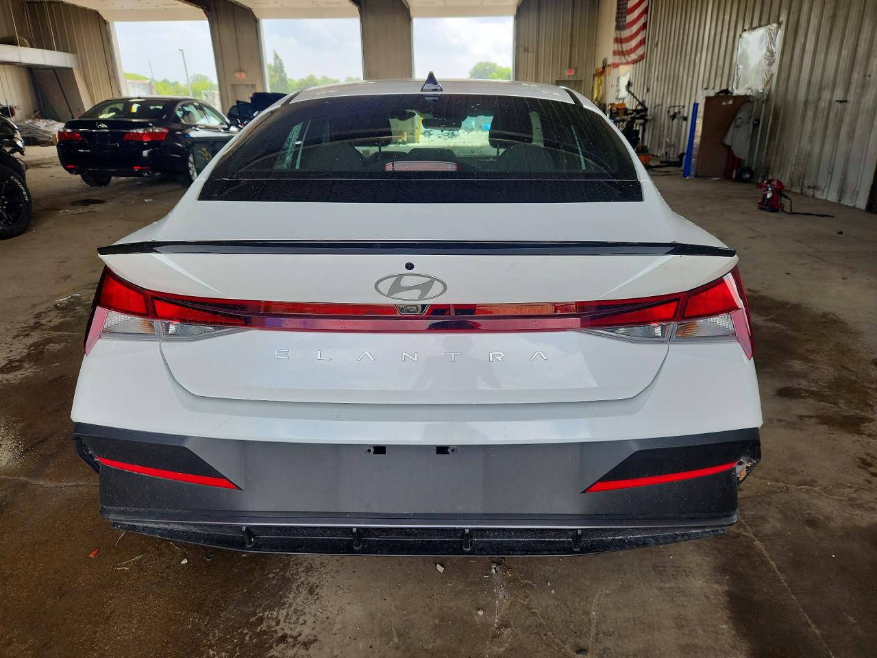 KMHLM4DG2TU233032 · 2026 HYUNDAI ELANTRA · 6/12