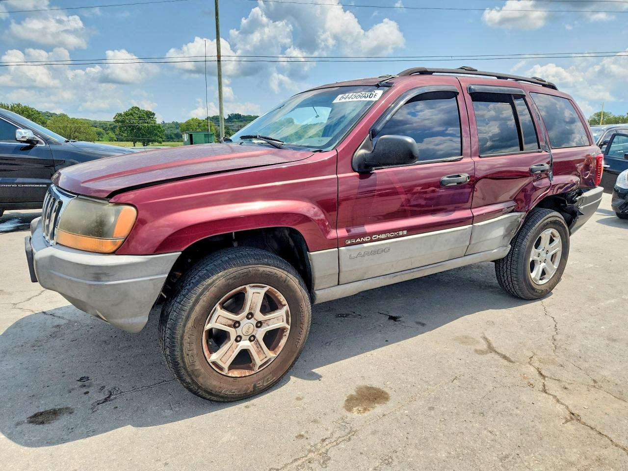 1J4GW48S8YC296349 · 2000 JEEP GRAND CHEROKEE