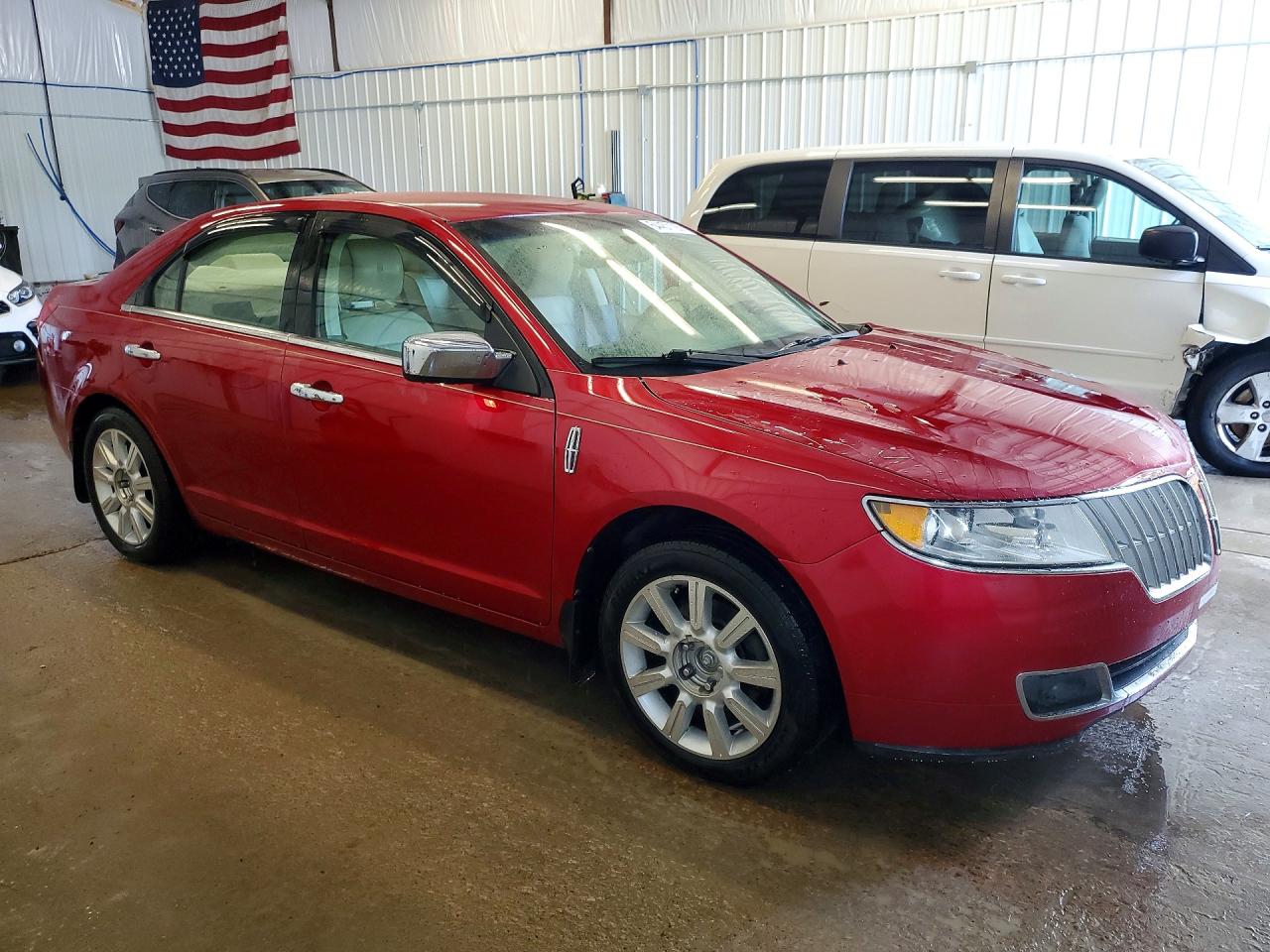 3LNHL2JC8CR831681 · 2012 LINCOLN MKZ · 4/13