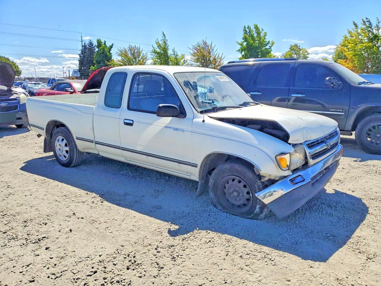 4TAVL52NXVZ264005 · 1997 TOYOTA TACOMA · 4/12