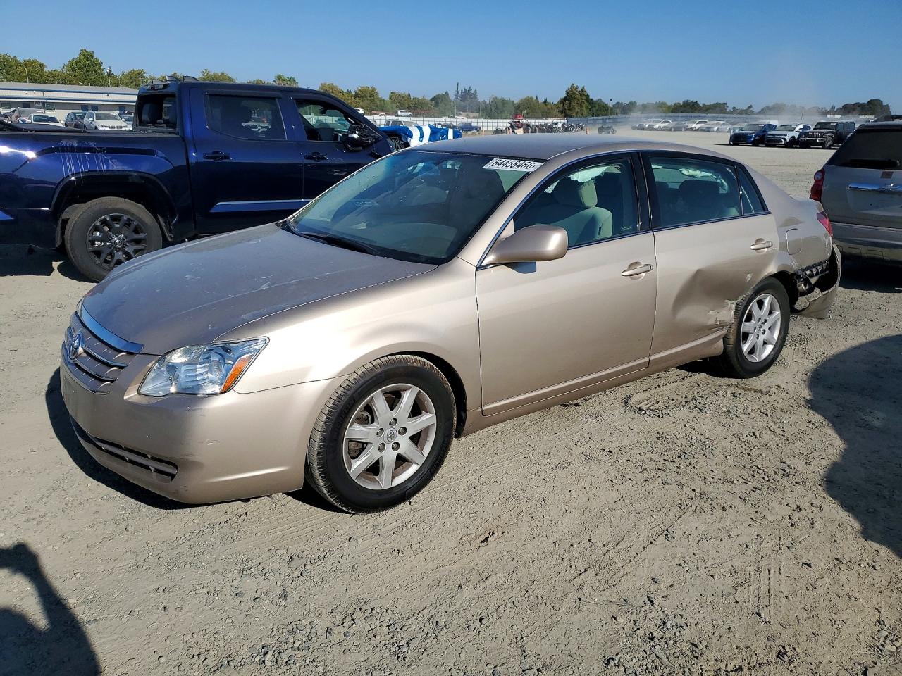 4T1BK36B86U107596 · 2006 TOYOTA AVALON
