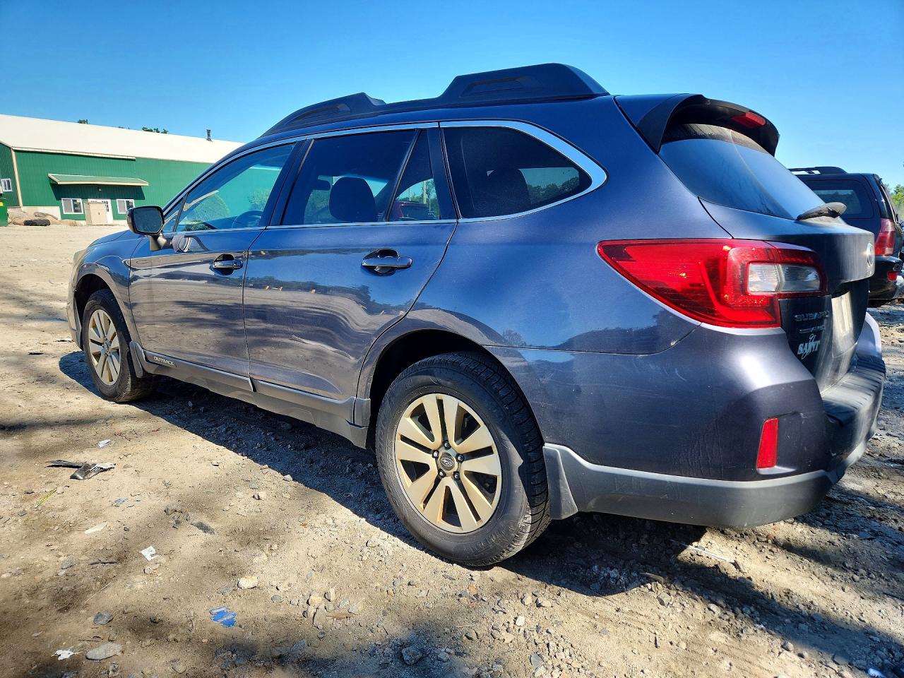 4S4BSACC2F3298391 · 2015 SUBARU OUTBACK · 2/13