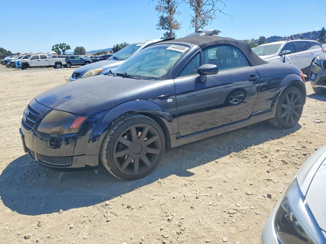 TRUUT28NX41004891 · 2004 AUDI TT